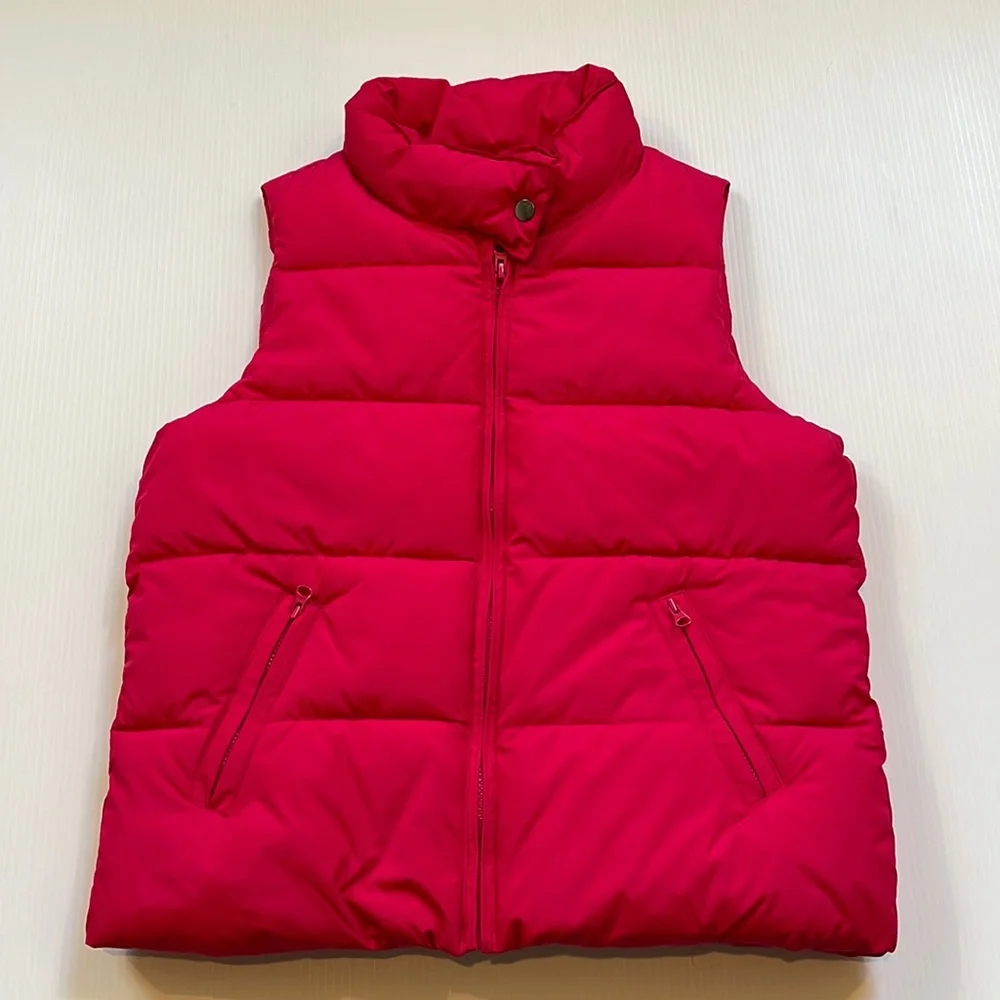Gap Kids hot pink puffer vest.  Girls size XXL (14-16)